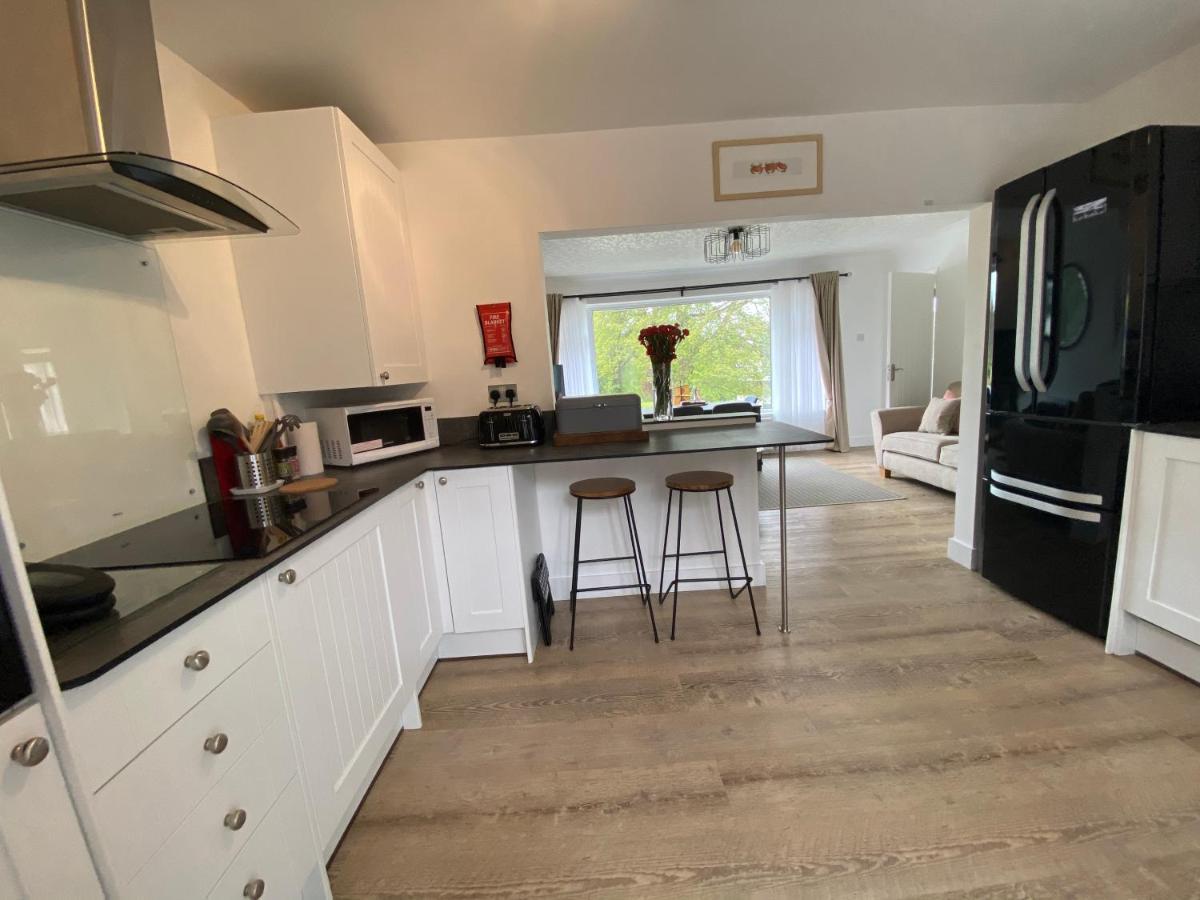 Port Side - Parking - Spacious - Unique - Fibre Broadband - Sky&bt Sports - Virgin Media * Brixham